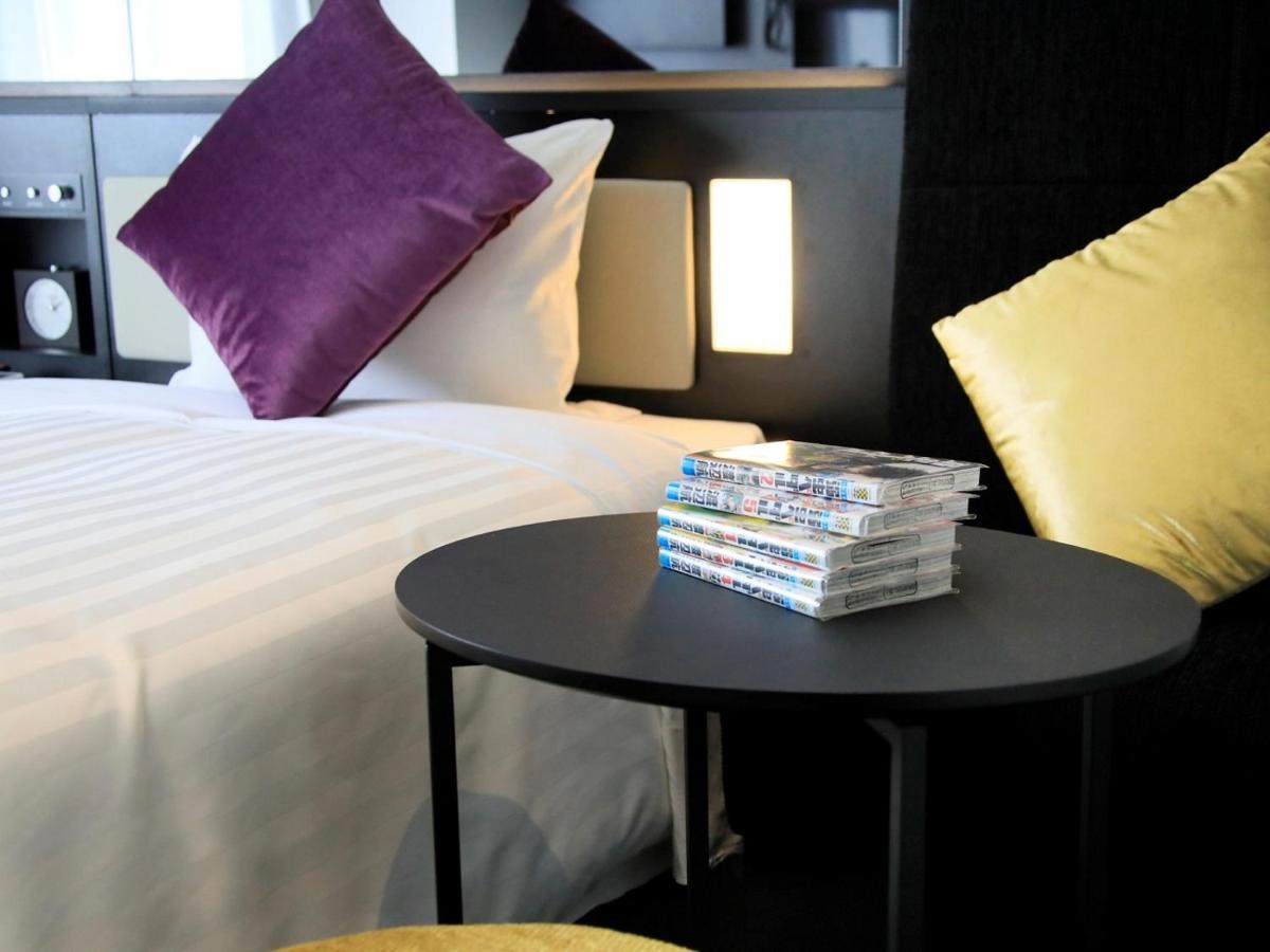 Quintessahotel Fukuokatenjin Comic&books Hotel