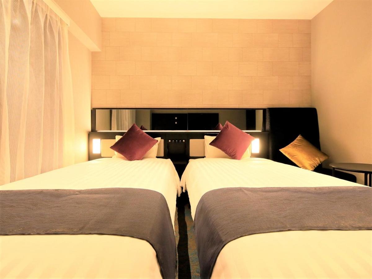 Hotel Quintessahotel Fukuokatenjin Comic&books 4*
