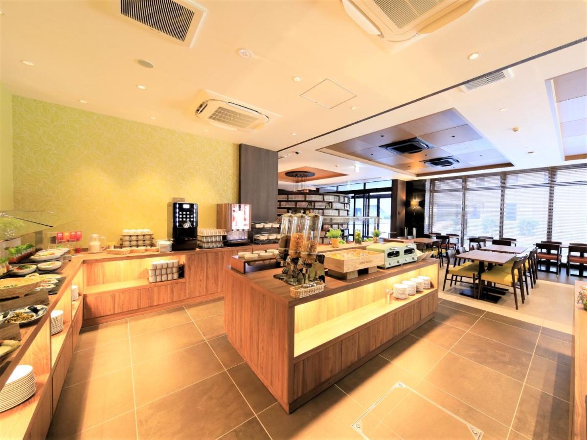 Quintessahotel Fukuokatenjin Comic&books Hotel 4*